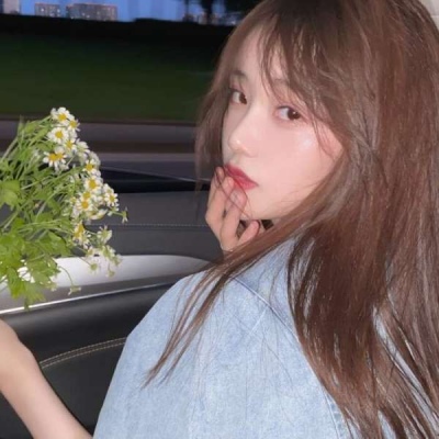 高清好看的头像女生2021最火温柔图片