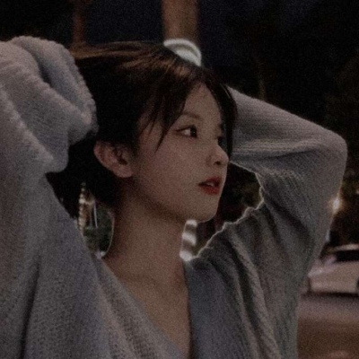 高清一眼很惊艳的女生头像图片
