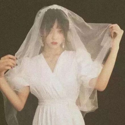 婚纱照女头