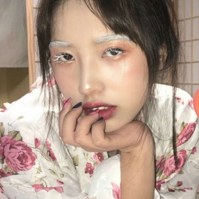 高清好看的优质精致女头脸部图片