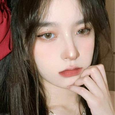 高清好看的优质精致女头脸部图片