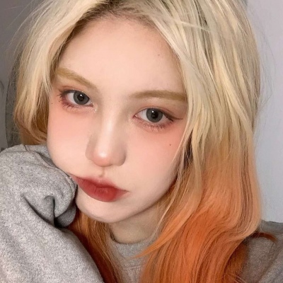 高清优质的最火真实女头图片