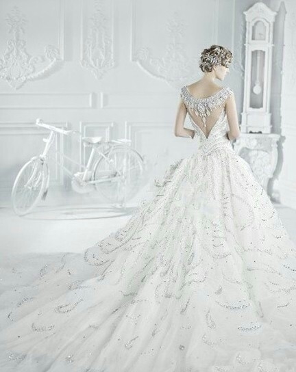 I want to be a designer and design my own wedding dress