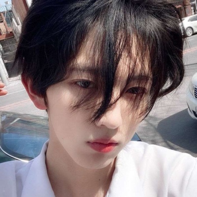 High-definition super good-looking boys' avatar pictures on Douyin