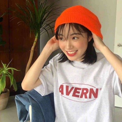 高清网图头像女生真人