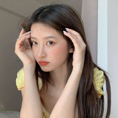 高清网图头像女生真人