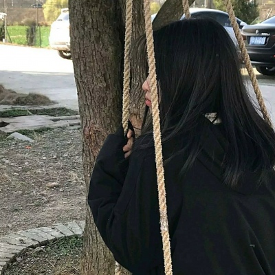 微博很火的女生头像图片