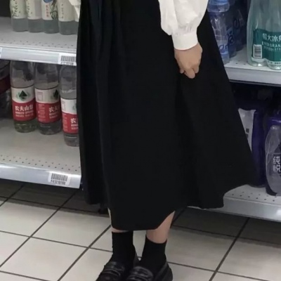 微博很火的女生头像图片