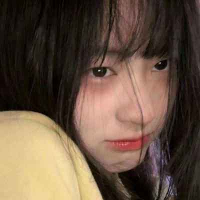 高清玩网真人女生头像图片