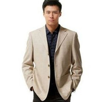 Mature and handsome working man with high profile WeChat avatar picture