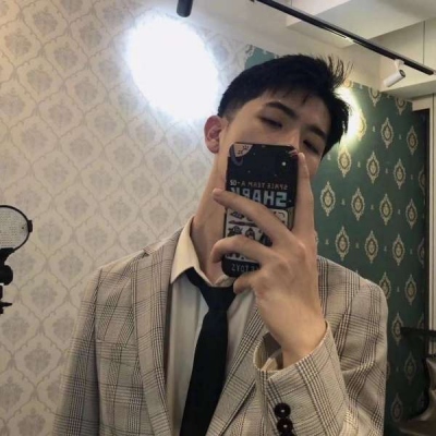 Mature and handsome boy's selfie avatar