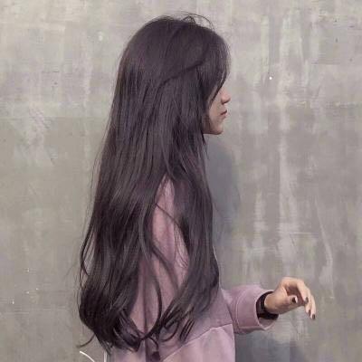 QQ back avatar girl with long hair