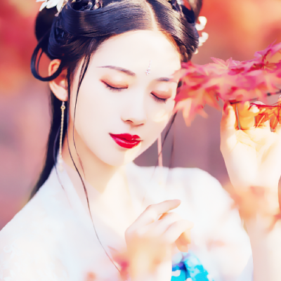 Elegant and quiet ancient style beauty avatar