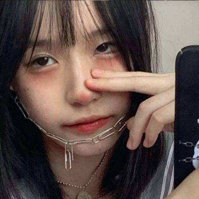 2021 niche WeChat avatar girl pictures