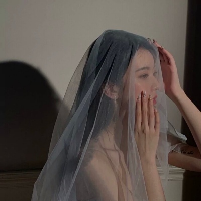高清超高质量的小众女头图片