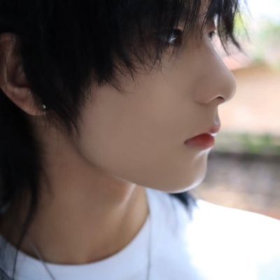 Collection of high-definition real-life handsome qq avatars of boys