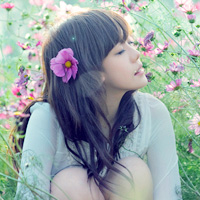 Nice, fresh and beautiful girl avatar with flower pictures