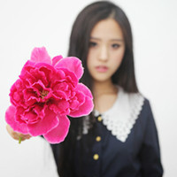 Nice, fresh and beautiful girl avatar with flower pictures