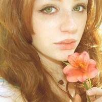 Nice, fresh and beautiful girl avatar with flower pictures