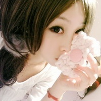 Nice, fresh and beautiful girl avatar with flower pictures