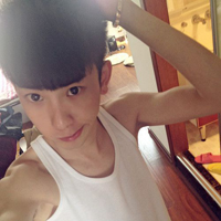 QQ boys real handsome avatar sunshine picture