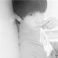 QQ space avatar black and white boy real picture