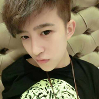 WeChat avatar photo of a 20-year-old handsome boy