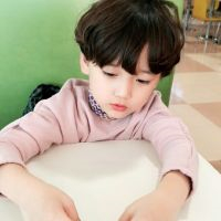 Real and handsome WeChat avatar little boy picture