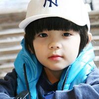 Real and handsome WeChat avatar little boy picture