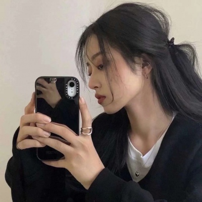 Weibo pictures of beautiful girls in 2021