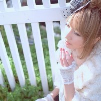 Simple and good-looking QQ girl avatars, elegant and forest pictures