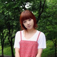 Simple and good-looking QQ girl avatars, elegant and forest pictures