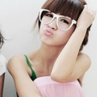 QQ girl avatar girl heart