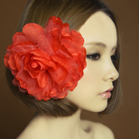 Beautiful little fresh avatar pictures of girls with beautiful flowers on their heads