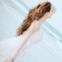 Small fresh avatar pictures girls beautiful artistic conception