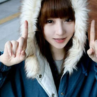 Avatar pictures of beautiful girls wearing winter clothes