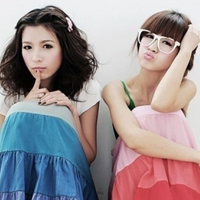 Good-looking QQ avatars, two pictures of best friends and girls