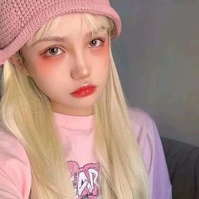 High-definition and high-quality WeChat avatar female in 2021