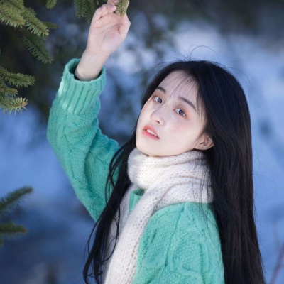 High-definition, fresh and beautiful winter girls' beautiful qq avatar pictures