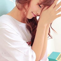 QQ avatar girl is lively and cheerful