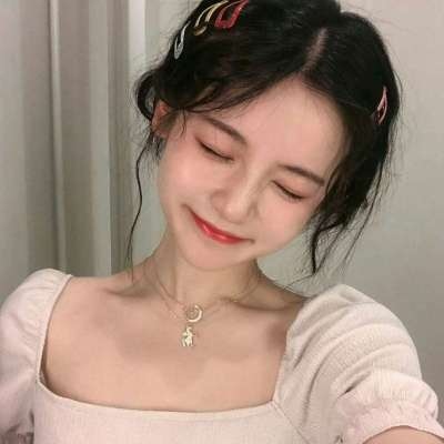 Girl avatar Bai Yueguang Douyin picture