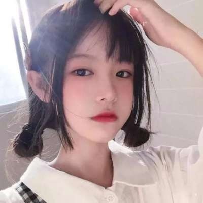 High-definition and clean white QQ girl avatar pictures