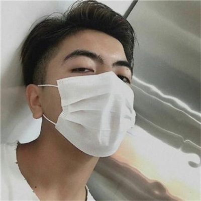 Dark style avatars of handsome men, high-definition, super cool and artistic boys' WeChat avatars