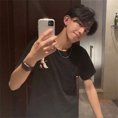 Real life photos of handsome guys, real avatar pictures, a collection of fashionable and trendy real-life high-definition WeChat pictures of boys