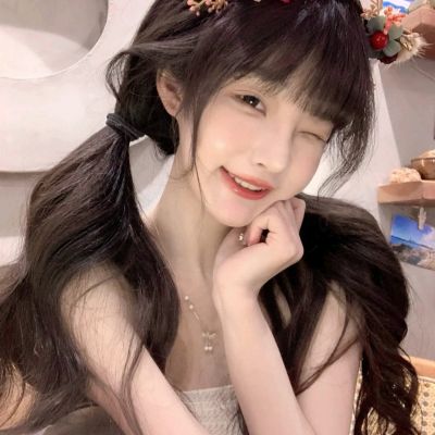 Beautiful girls' avatars, fairy-like real people, beautiful and pure girls' high-definition WeChat pictures
