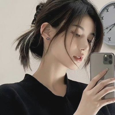 Girls' pictures and avatars are real, temperamental and beautiful. A collection of super good-looking girls' pure WeChat avatars.