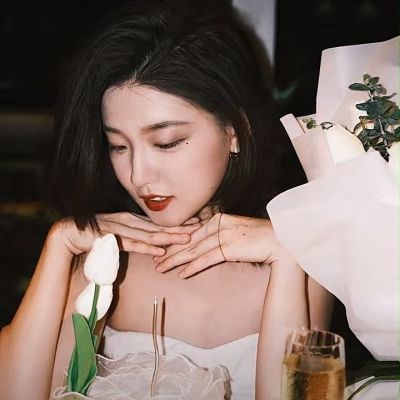 2022气质女人微信头像