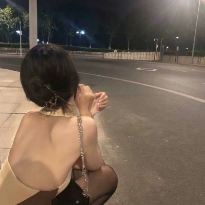 比较撩人的头像女生高清图片