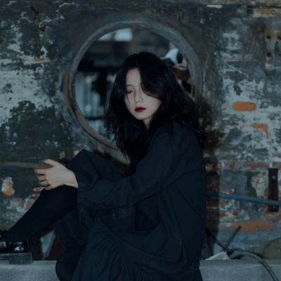 比较撩人的头像女生高清图片