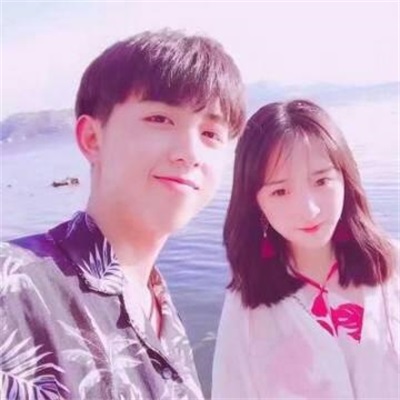 The most popular romantic couple's double avatar picture, super sweet couple's romantic real person WeChat avatar collection